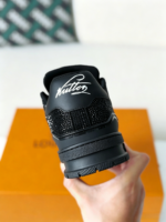 LOUIS VUITTON TRAINER SNEAKERS - Image 7