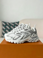 LOUIS VUITTON RUNNER TATIC SNEAKERS - Image 2