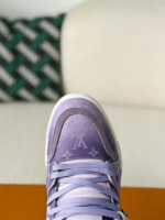 LOUIS VUITTON TRAINER SNEAKERS - Image 9