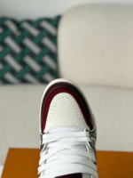 LOUIS VUITTON TRAINER SNEAKERS - Image 9