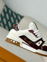 LOUIS VUITTON TRAINER SNEAKERS - Image 8