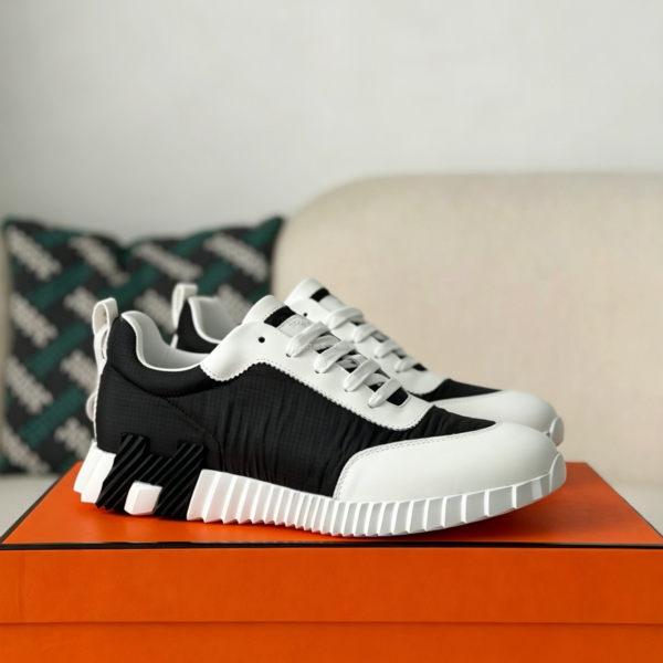 Hermes Bouncing Sneakers