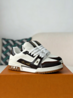 LOUIS VUITTON TRAINER SNEAKERS
