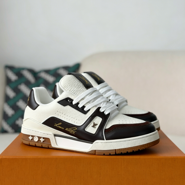 LOUIS VUITTON TRAINER SNEAKERS