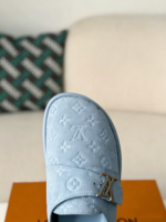 LOUIS VUITTON SANDALS - Image 7