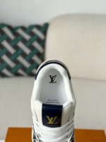 LOUIS VUITTON TRAINER SNEAKERS - Image 10