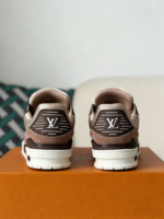 LOUIS VUITTON TRAINER SNEAKERS - Image 3