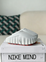 Nike Mind 001 Pregame Mule (Kids)