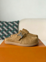 LOUIS VUITTON SANDALS