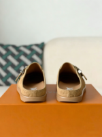 LOUIS VUITTON SANDALS - Image 3