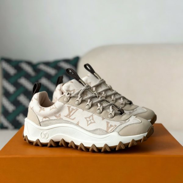 LOUIS VUITTON ROSSYRUSH XPLORER SNEAKERS