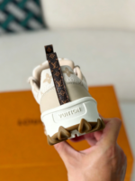 LOUIS VUITTON ROSSYRUSH XPLORER SNEAKERS - Image 6