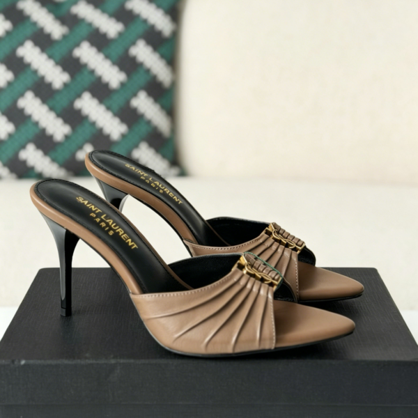 YSL Babylone Flip-Flops