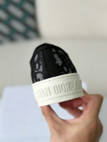 Dior Walk' n Low-Top Sneakers - Image 10