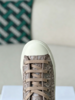 Dior Walk' n Low-Top Sneakers - Image 6