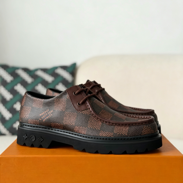 LOUIS VUITTON RANGER CASUAL SHOES