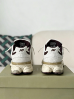 New Balance NB 9060 Sneakers - Image 3
