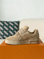 LOUIS VUITTON TRAINER DISTRESSED SNEAKERS - Image 4