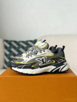 LOUIS VUITTON RUNNER TATIC SNEAKERS - Image 3
