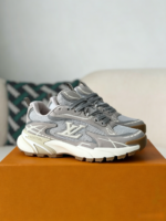 LOUIS VUITTON RUNNER TATIC SNEAKERS