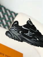 LOUIS VUITTON RUNNER TATIC SNEAKERS - Image 6