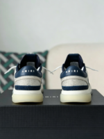 Amiri Classic Leather Sneakers - Image 3