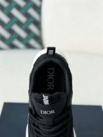 LOUIS VUITTON TILTED CANVAS LEATHER BOARD SHOES - Image 9