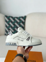 LOUIS VUITTON TRAINER SNEAKERS - Image 8