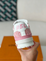 LOUIS VUITTON TRAINER SNEAKERS - Image 10