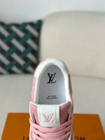 LOUIS VUITTON TRAINER SNEAKERS - Image 9