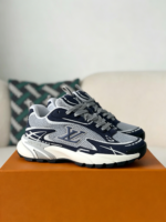 LOUIS VUITTON RUNNER TATIC SNEAKERS
