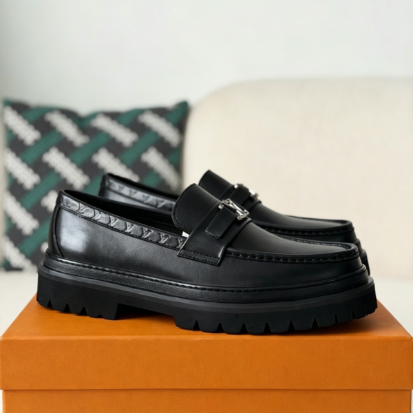 LOUIS VUITTON MAJOR LOAFERS