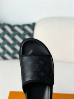 LOUIS VUITTON SLIPPERS - Image 8