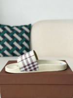 Burberry Slippers - Image 4