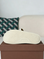 Burberry Slippers - Image 5