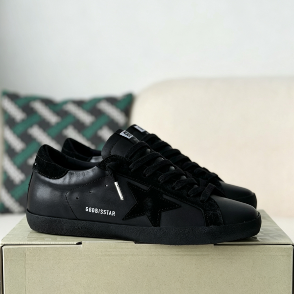 Golden Goose Super-Star Casual Sneakers