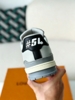 LOUIS VUITTON TRAINER SNEAKERS - Image 4