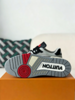 LOUIS VUITTON TRAINER SNEAKERS - Image 9