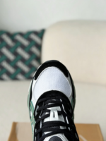 Asics GEL-NYC Casual Shoes - Image 10