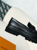 LOUIS VUITTON MAJOR LOAFERS - Image 7