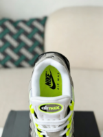Nike Air Max 95 OG Big Bubble Running  Shoes - Image 8