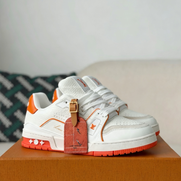 LOUIS VUITTON TRAINER FULL-GRAINLEATHER SNEAKERS