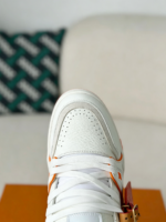 LOUIS VUITTON TRAINER FULL-GRAINLEATHER SNEAKERS - Image 9