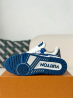 LOUIS VUITTON TRAINER SNEAKERS - Image 5