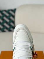 LOUIS VUITTON TRAINER FULL-GRAINLEATHER SNEAKERS - Image 9