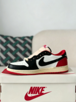 Nike AirJordan1 x TravisScott AJ Low - Image 3