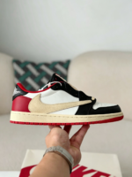 Nike AirJordan1 x TravisScott AJ Low - Image 8
