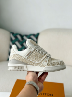 LOUIS VUITTON TRAINER SNEAKERS - Image 6