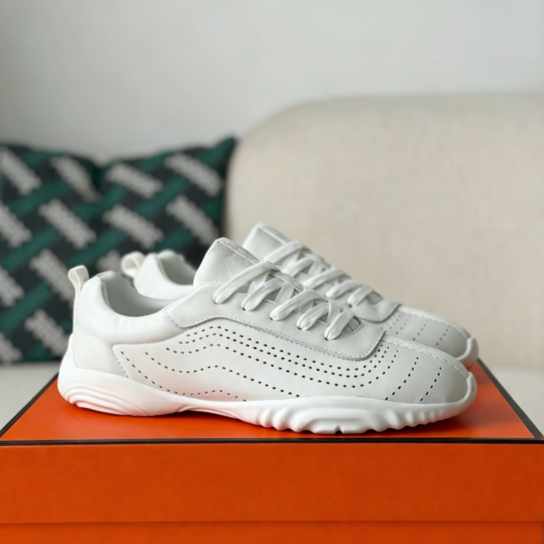 Hermes Neon Casual Shoes