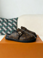 LOUIS VUITTON COSY SLIPPERS